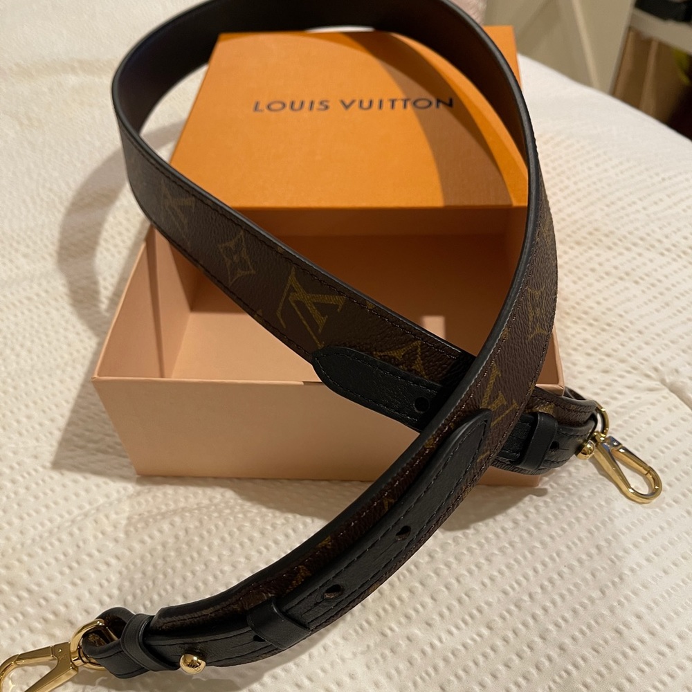🚫SOLD🚫Louis Vuitton Strap XL